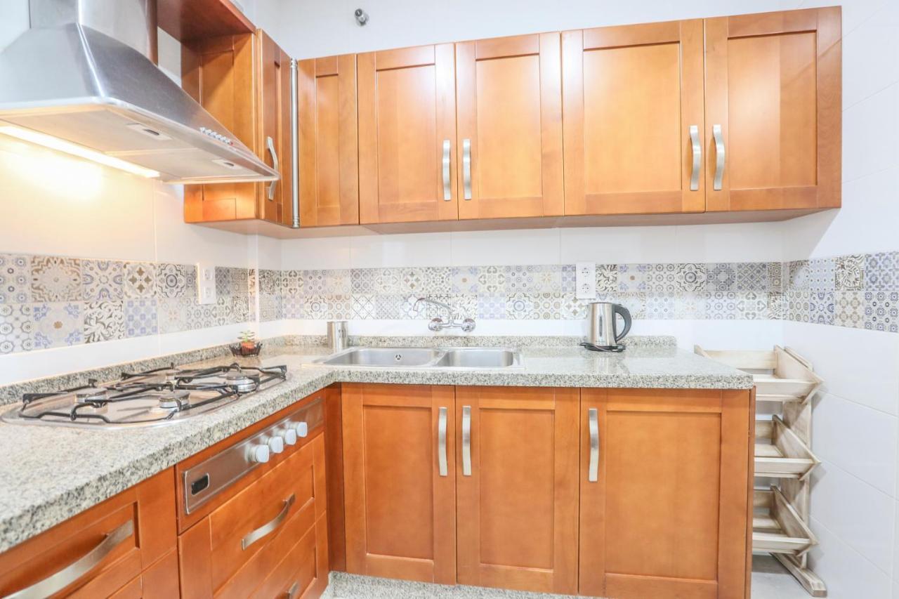 Apartamento Sol Sevilla Bagian luar foto